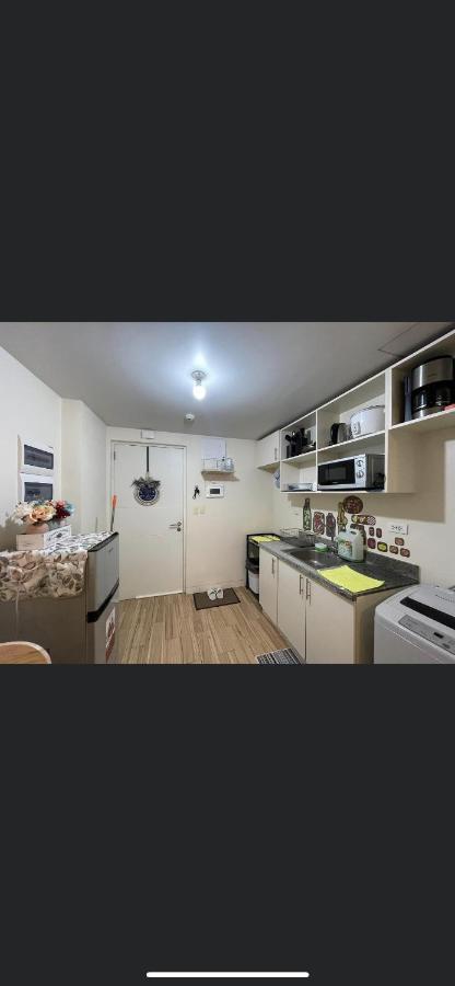 Khentdrick'S Place At Holland Park Southwoods Binan Экстерьер фото